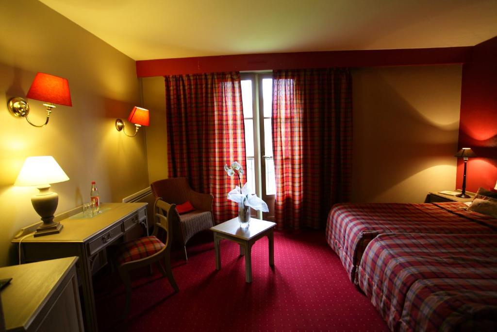 Le Domaine De Mombreux Hotel Lumbres Екстериор снимка