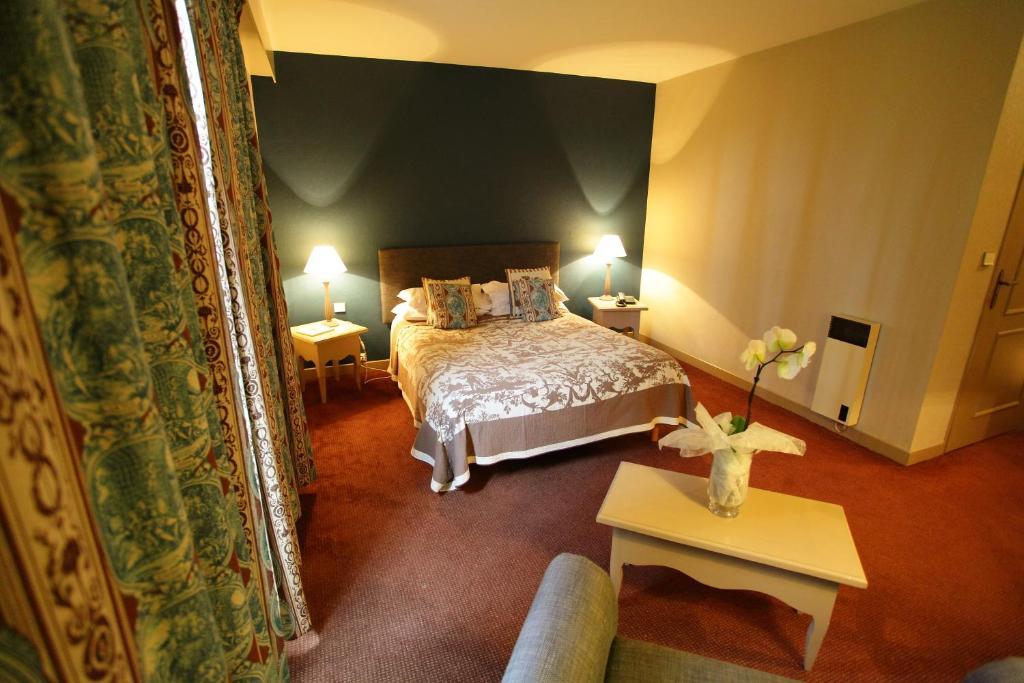 Le Domaine De Mombreux Hotel Lumbres Стая снимка